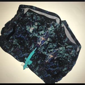 Colorful fabletics shorts